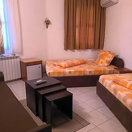 марио Hotel