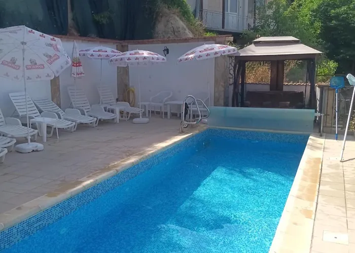 Hotel марио Melnik (Blagoevgrad)